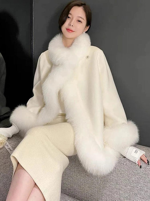 Chic White Wool Cape with Genuine Fox Fur Embellishments - Women's Fashion Outerwear