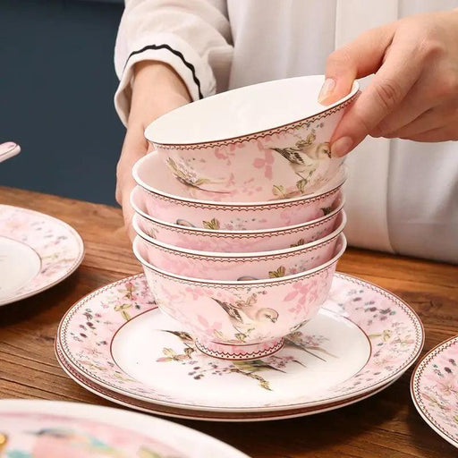 Charming Pink Bone Porcelain Dining Set: 30-Piece Complete Tableware Collection with Bowls, Plates, and Chopsticks