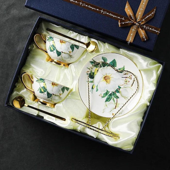 Exquisite Bone China Tea Cup Set for Aromatic Tea Experiences and Elegant Gatherings