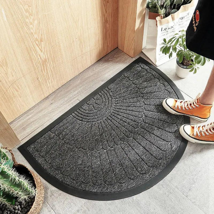 Superior Slip-Resistant Black and Gray Half Moon Outdoor Entryway Rug