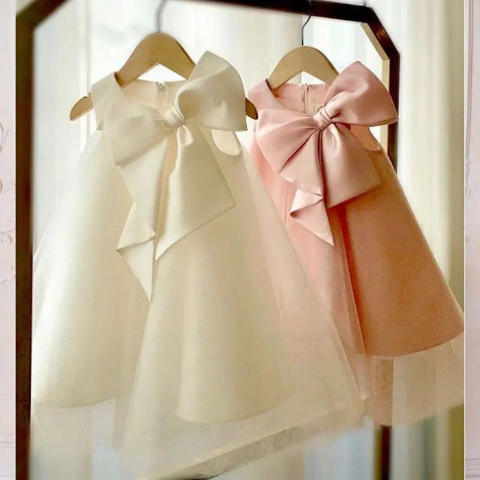 Korean-Inspired Elegant Big Bow Dress for Baby Girl's First Birthday Celebration 2023