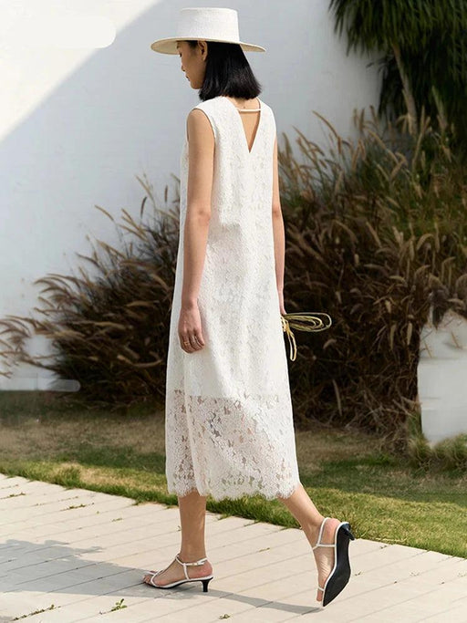 Chic Sleeveless A-Line Lace Dress for Effortless Summer Elegance