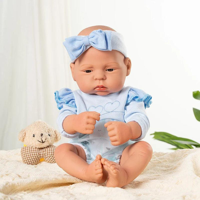 16-Inch Lifelike Reborn Baby Girl Doll - Realistic Full Vinyl Body with Outfit, Ideal for Gifts and Collectors