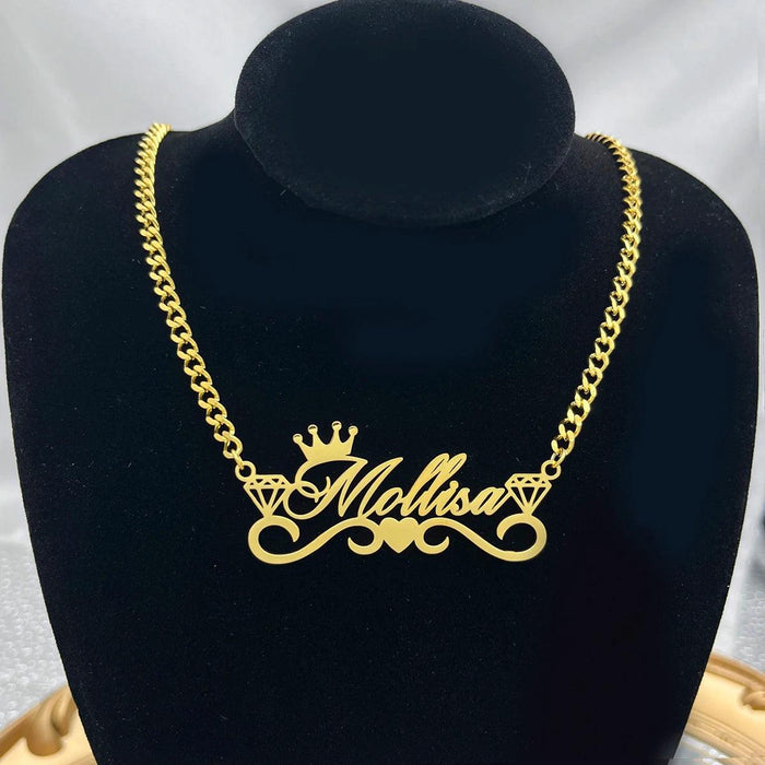 Personalized Royal Crown Name Necklace - Elegant Cuban Chain Jewelry for Women