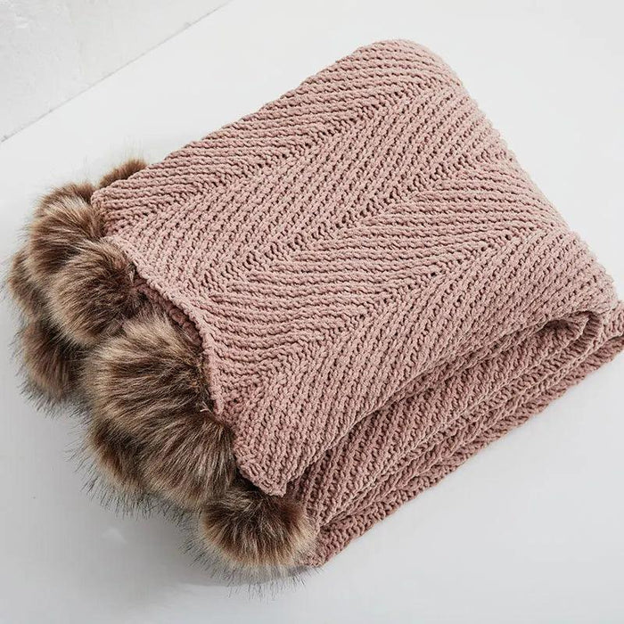 Charming Chenille Knit Throw Blanket with Delightful Pompoms - Cozy Elegance for Your Living Space