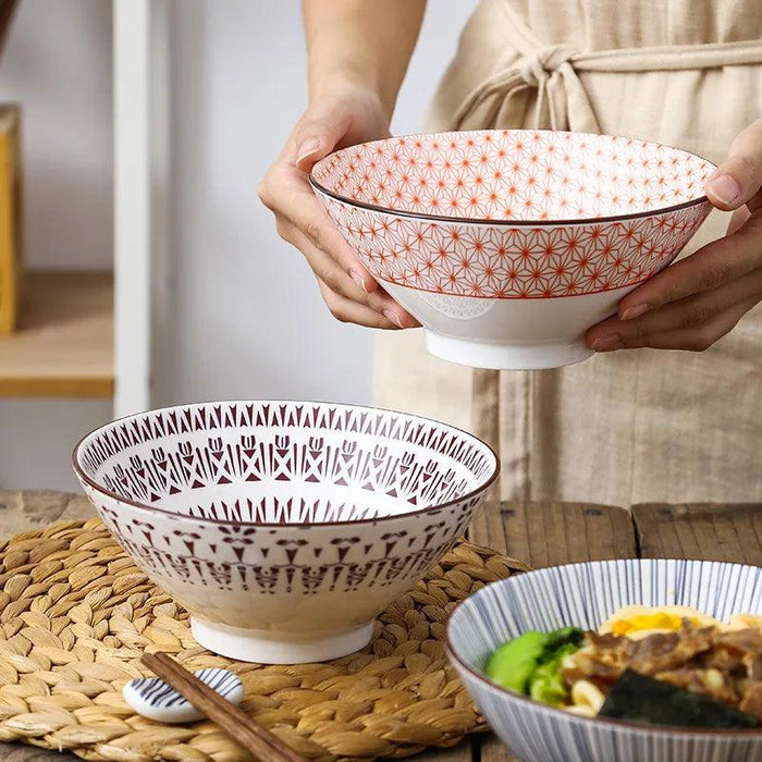 Stackable 30oz Elegant Ceramic Bowl for Ramen, Soup, and Salad - Microwave-Safe and Durable Porcelain