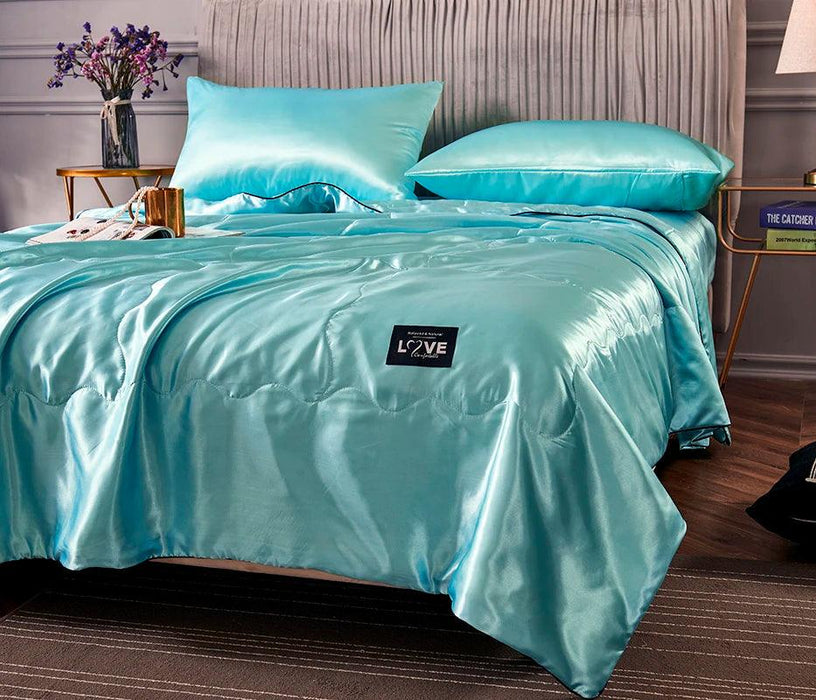 Imitation Silk Summer Comforter - Soft White Lightweight Quilt for Adults, Available in Single and Double Sizes (150*200cm)