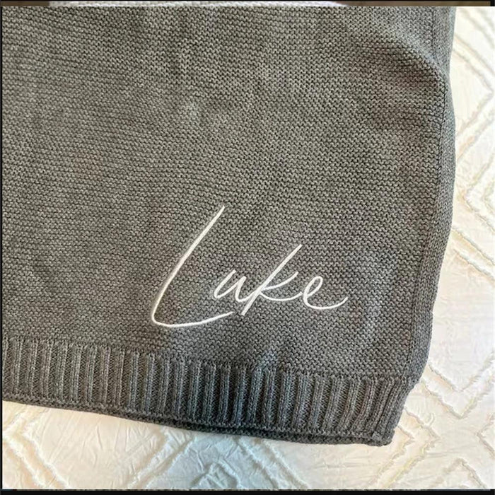 Personalized Embroidered Cotton Baby Blanket - Luxurious Custom Gift for Infants, Ideal for Cozy Sleep