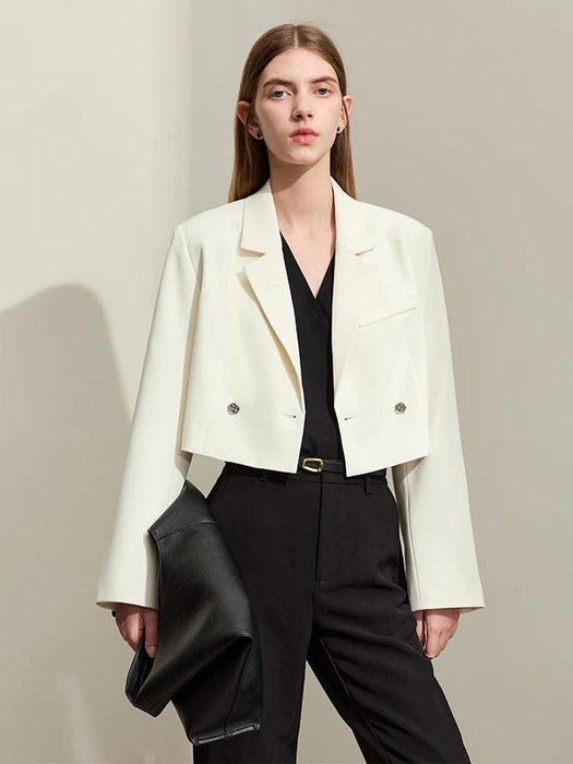 Sophisticated Spring Short Blazer with Structured Shoulder Pads - Chic Professional Outerwear