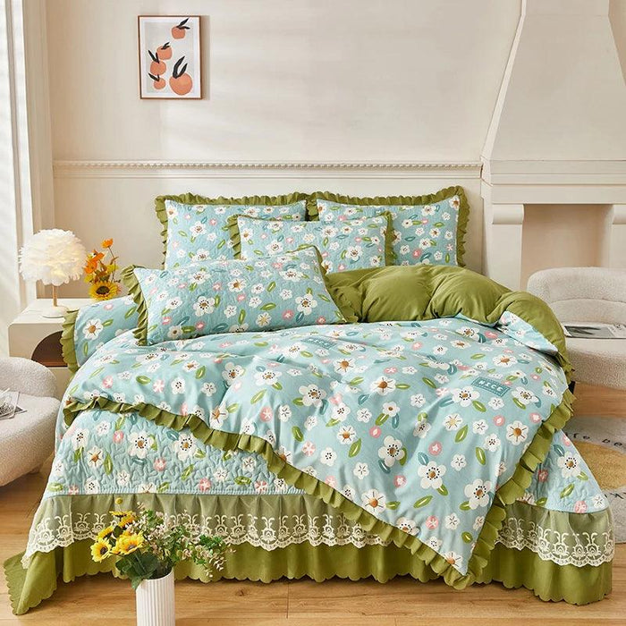 Chic Floral Ruffle Queen Bedding Set