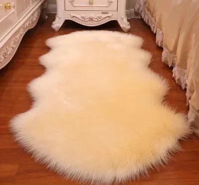 Luxurious Soft Faux Fur Area Rugs for Bedroom and Living Room