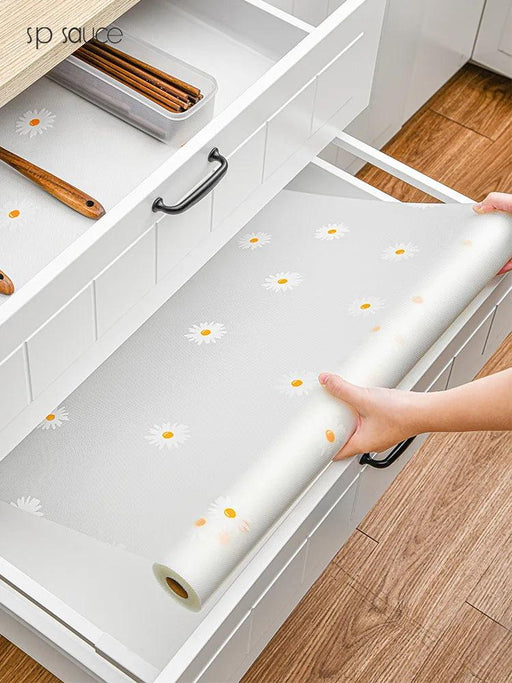 Japan Daisy Shelf Liner: Stylish Protection for Your Storage Solutions