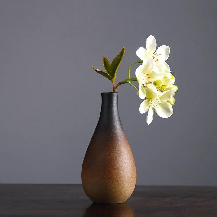 Stylish Hydroponic Ceramic Vase with Floral Accent for Tranquil Tabletop Elegance