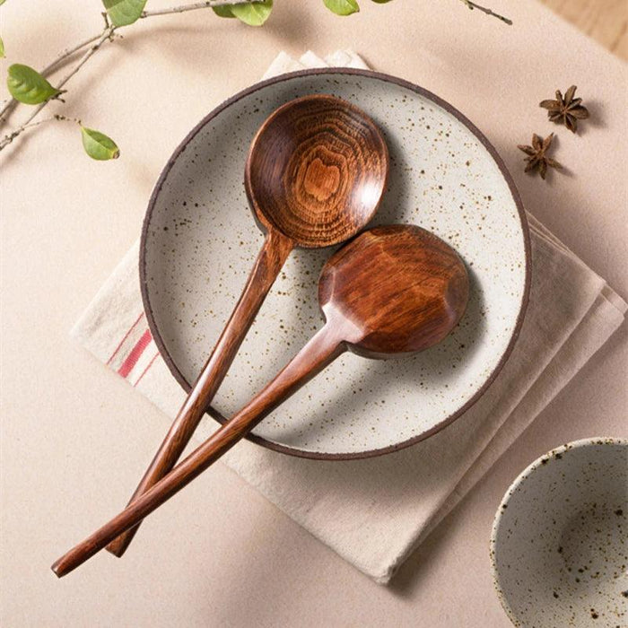 Elegant Beechwood Soup Spoon - The Ultimate Kitchen Accessory for Ramen and Stews