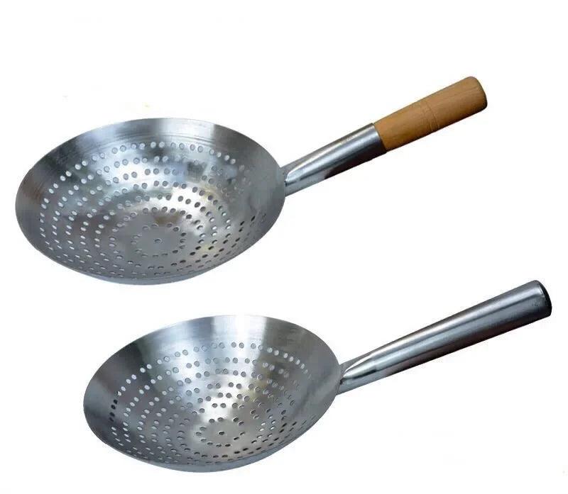 Premium Stainless Steel Mesh Strainer Set - Essential Kitchen Tool with Comfortable Grip and Multiple Sizes