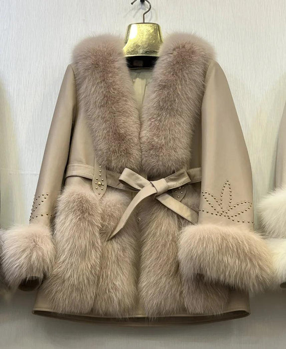 Elegant Fox Fur-Accented Winter Jacket: The Ultimate in Warmth and Style