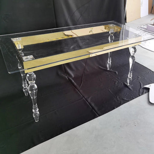 Transparent Chic Acrylic Banquet Table - Buy in Bulk for Special Occasions