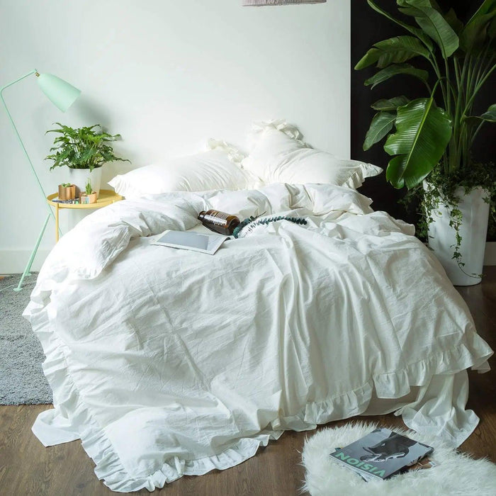 Romantic Vintage White Ruffled King Duvet Cover Set - 100% Cotton Lace Bedding 4pcs