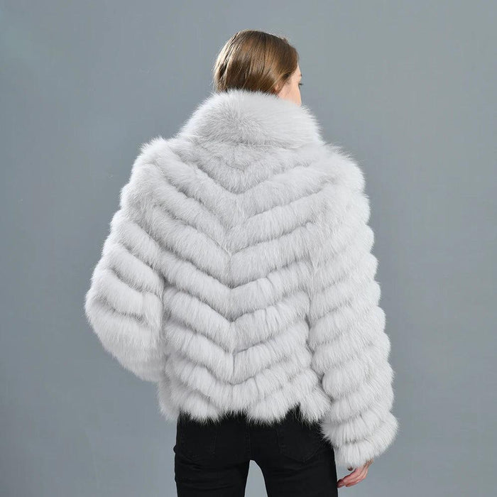 Chic Reversible Fox Fur Coat - Your Must-Have Winter Fashion Statement