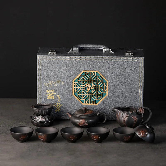 Yunnan Handcrafted Purple Pottery Tea Ceremony Set: Gaiwan Teapot and Cups for Elegant Brewing