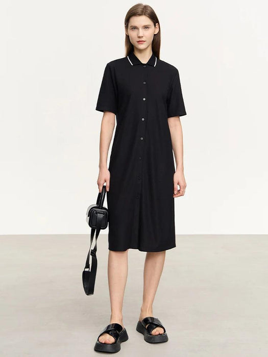 Elegant Minimalist Summer Dress with Belted Waist and Collar for the Contemporary Woman