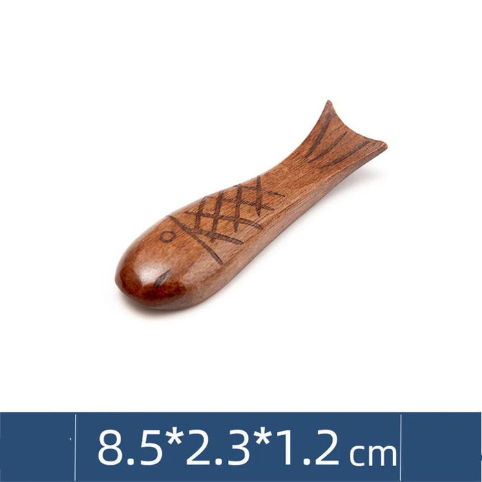 Eco-Friendly Japanese Wooden Chopstick Rest - Stylish Accent for Dining and Kitchen Decor