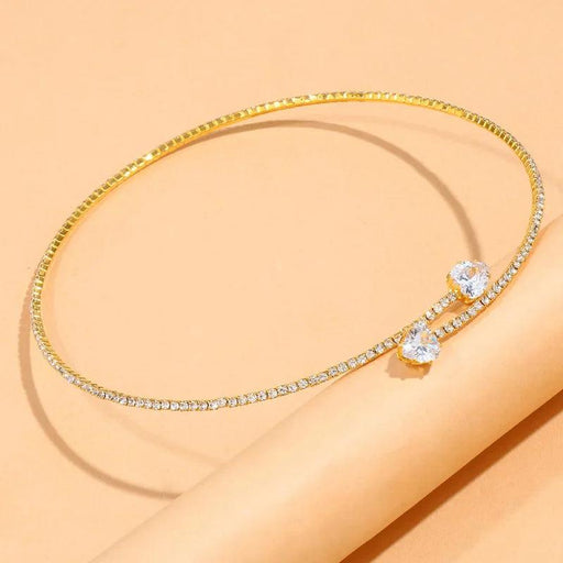 Sparkling Heart-Shaped Open Collar Choker Necklace for Women - Chic and Stylish Jewelry Accessory