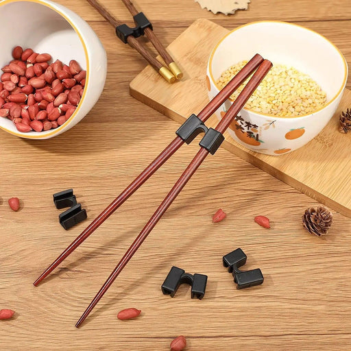 Set of 5 Easy-to-Use Reusable Chopstick Training Helpers - Perfect for Mastering Dining Skills