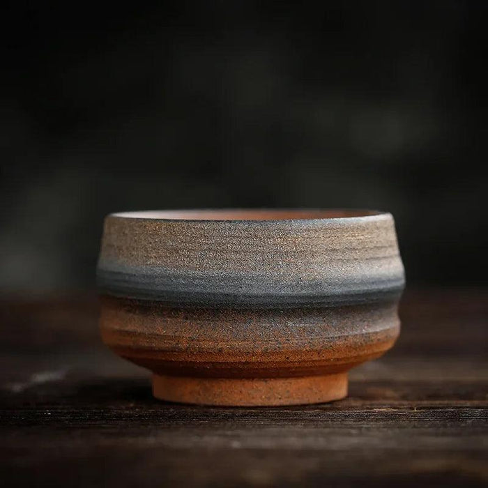 Elegant Artisan Japanese Stoneware Tea Bowl – Enhance Your Tea Experience with Timeless Craftsmanship