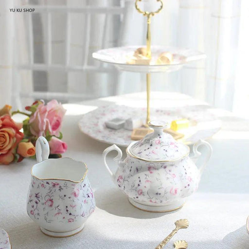 Charming English Tea Time Set: Luxurious Bone China Cups with Elegant Ceramic Plates