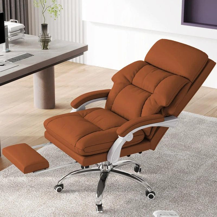 Ultimate Comfort Ergonomic Gaming Chair with Footrest and 360-Degree Swivel Action