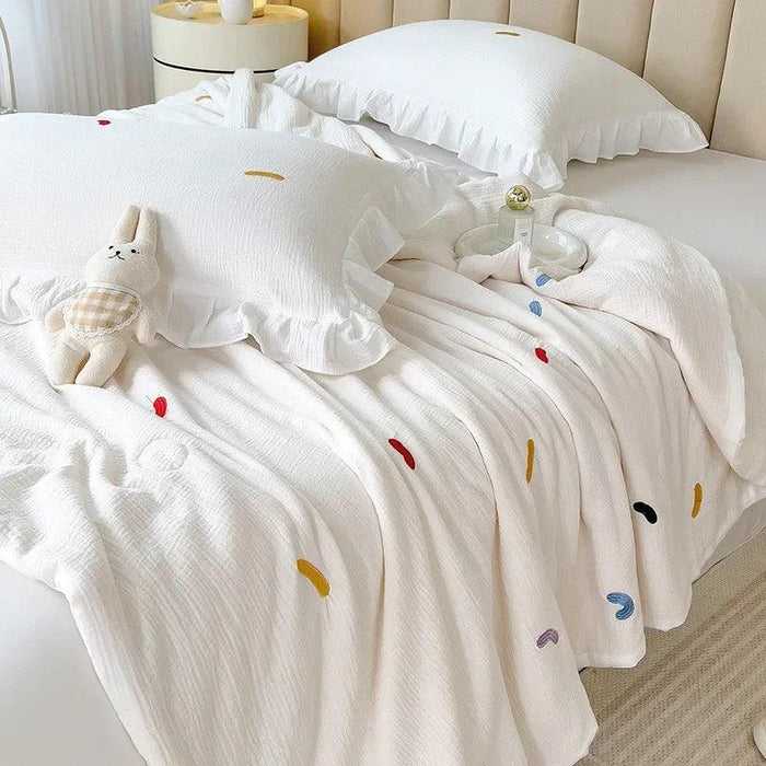 Luxury Summer Soybean Duvet Insert - Double-Layered Cotton Quilt with Elegant Embroidery