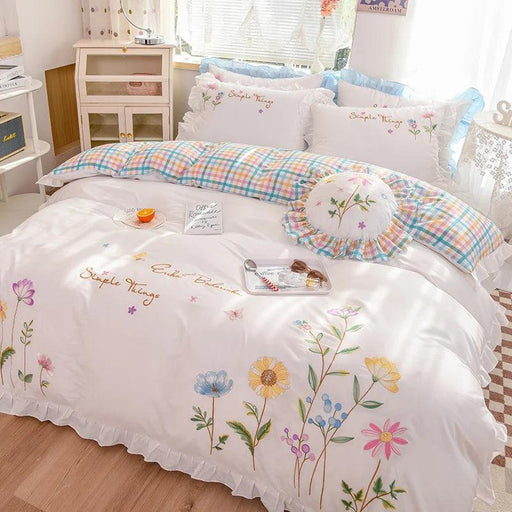 Pastoral Elegance: Embroidered Floral Cotton Bedding Set with Ruffled Details - Duvet Cover, Flat & Fitted Sheets, Pillowcases