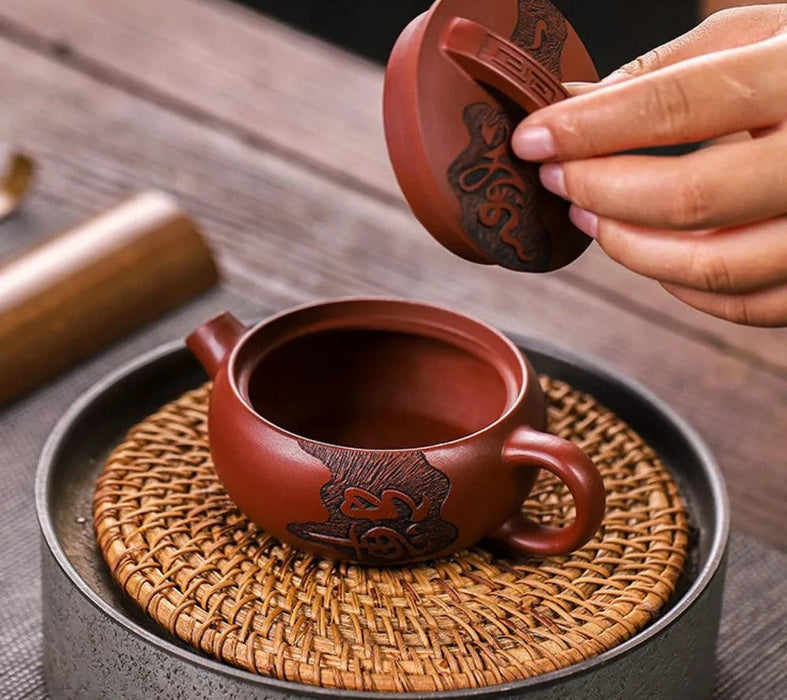 Authentic Elegance: 120ml Dragon's Blood Sand Teapot for Tea Aficionados