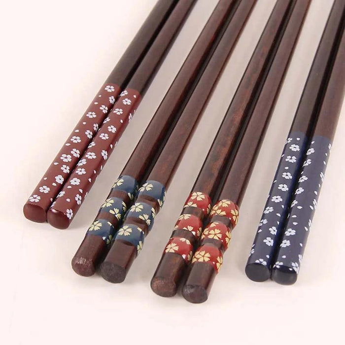 Handcrafted Japanese Wooden Chopsticks – Enhance Your Dining Experience with Elegance and Style