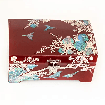 Elegant Mother of Pearl Jewelry Box with Mirror - Stylish Storage for Your Precious Gems