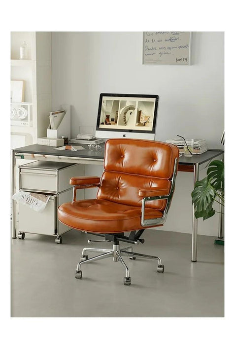 Elevate Your Office with the Luxurious Leather Executive Swivel Chair