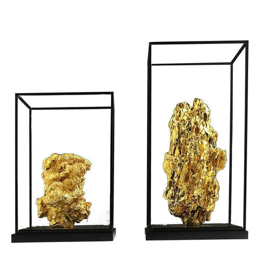 Elegant Golden Mountain Resin Tabletop Accents for Luxurious Living Spaces