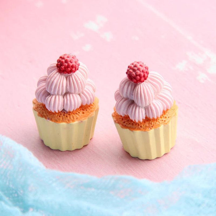 Kawaii 5-Piece Miniature Strawberry Heart & Star Resin Cupcake Crafting Set