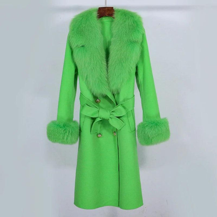 Chic Winter Elegance: Women's Fox Fur and Wool Overcoat with Luxurious Natural Collar