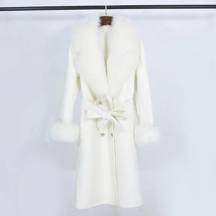 Chic Winter Elegance: Women's Fox Fur and Wool Overcoat with Luxurious Natural Collar