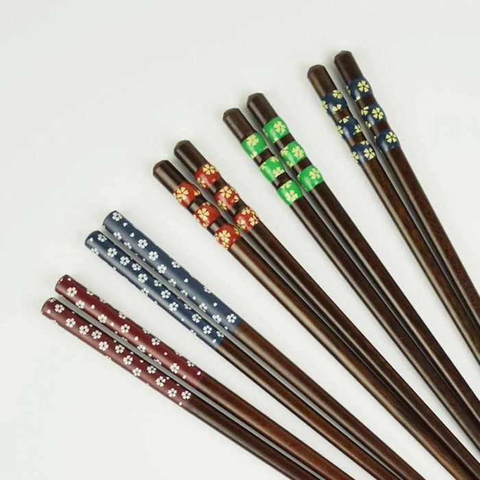 Handcrafted Japanese Wooden Chopsticks – Enhance Your Dining Experience with Elegance and Style