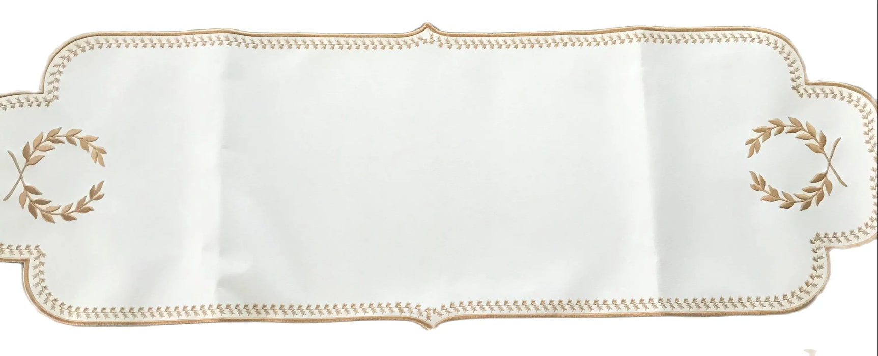 Elegant Embroidered Dining Ensemble: Luxe Faux Leather Set for Elevated Table Decor