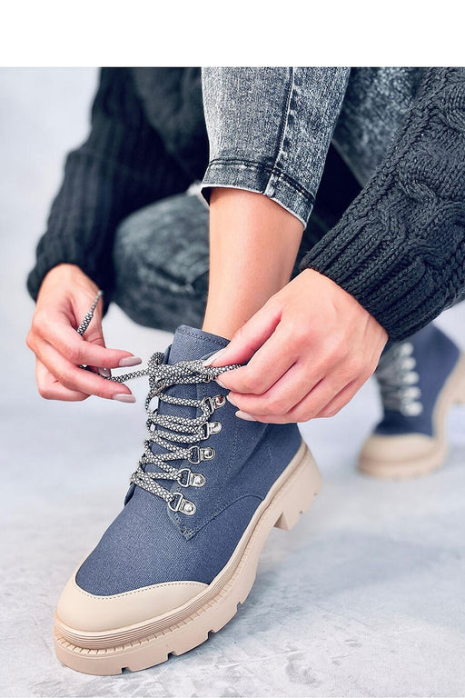 Trekking Boots model 187406