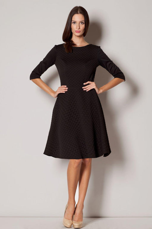 Elegant Quilted Midi Dress - Timeless Sophistication