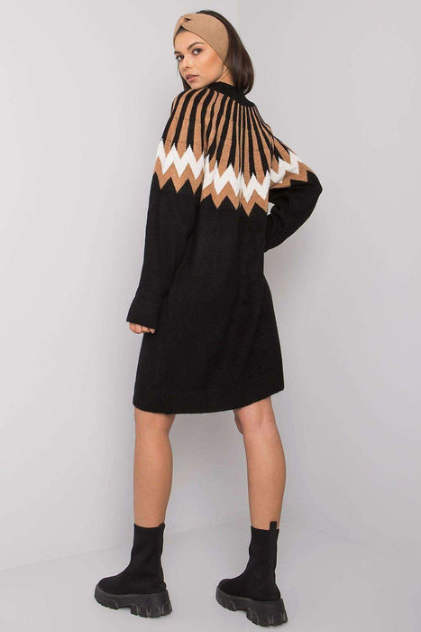 Chic Geometric Knit Turtleneck Day Dress