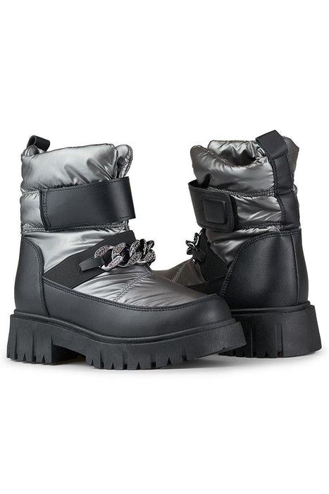 Arctic Chill Velcro Winter Boots for Ultimate Cold Weather Comfort