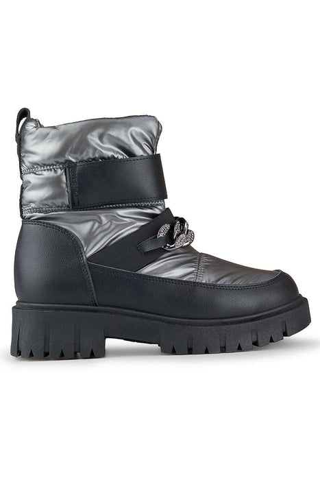 Arctic Chill Velcro Winter Boots for Ultimate Cold Weather Comfort