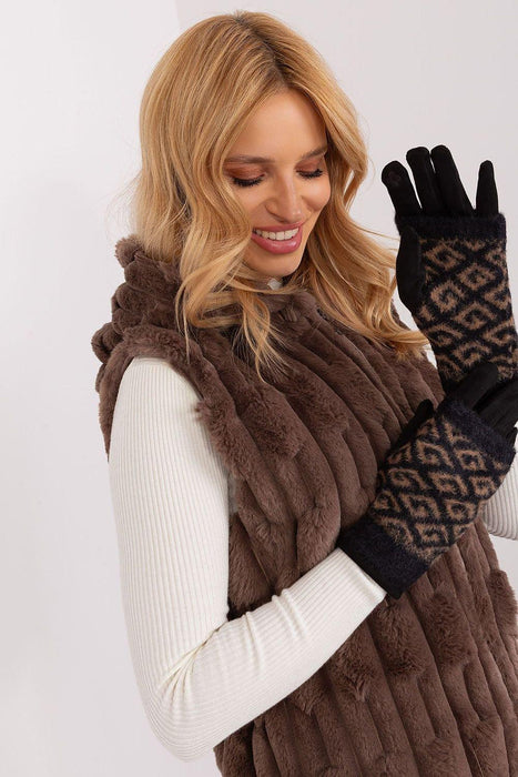 Floral-Inspired Thermal Touchscreen Gloves