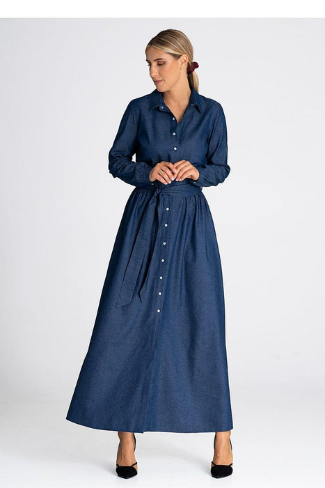 Effortlessly Stylish Denim Shirt Dress for Daytime Elegance